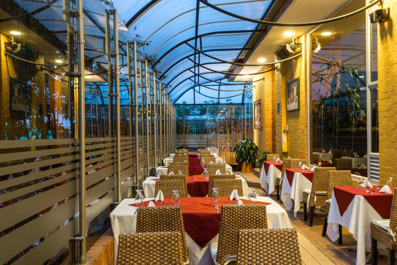Hotel Regency Boutique La Feria Bogotá Exteriör bild